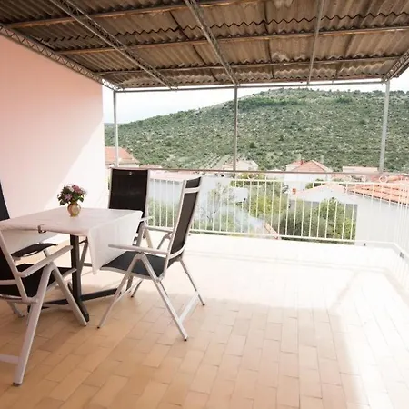 In Stupin Celine With Sea View, Terrace, Air Conditioning Wifi 5149-2 Apartment Podglavica
